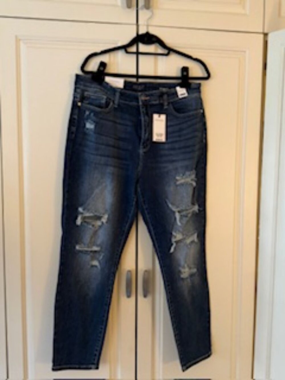 Judy Blue, Hi Waist, Distressed Boyfriend Jeans, Size 15/32, New With Tags